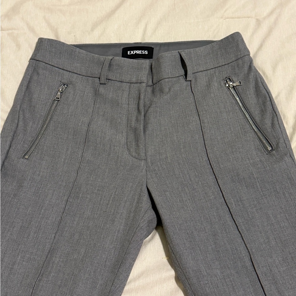 Express Charcoal Trousers with zipper embellishment pockets NWOT size 6
